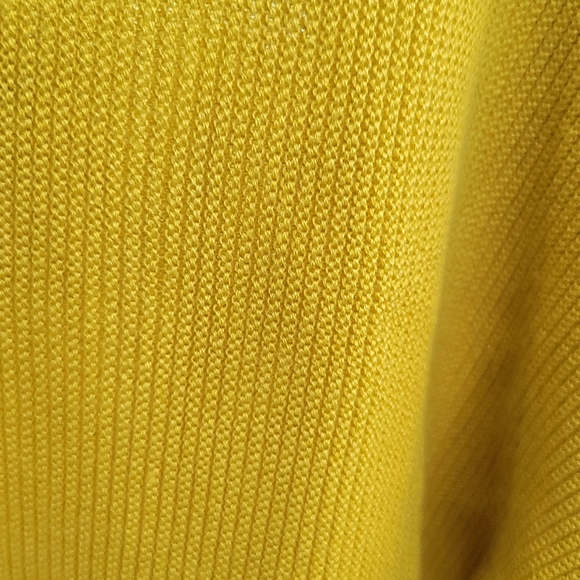 Sweater - Picture 2 of 3